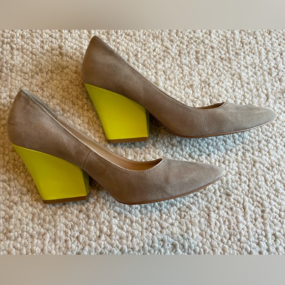 Mango Taupe Suede Lime Block Heel Pump - Picture 8 of 9
